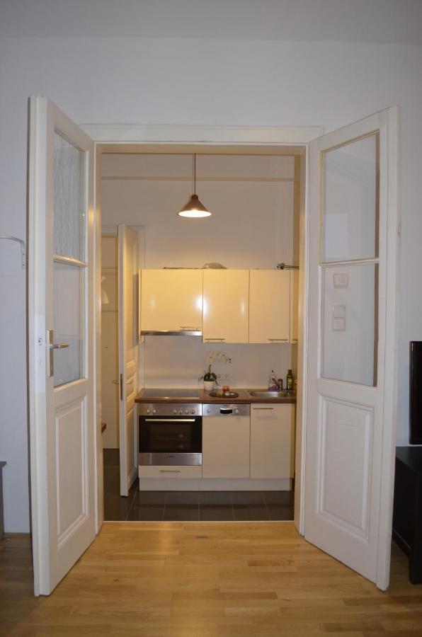 Citycenter Apartment Вена Экстерьер фото